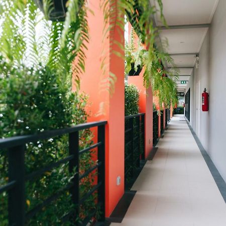 Smart Hotel Ban Lam Luk Ka Екстер'єр фото