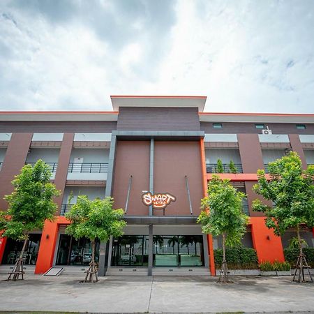 Smart Hotel Ban Lam Luk Ka Екстер'єр фото