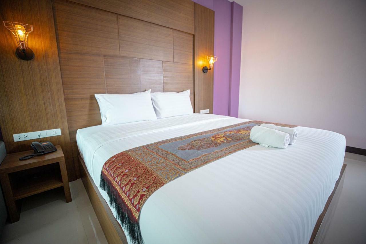 Smart Hotel Ban Lam Luk Ka Екстер'єр фото